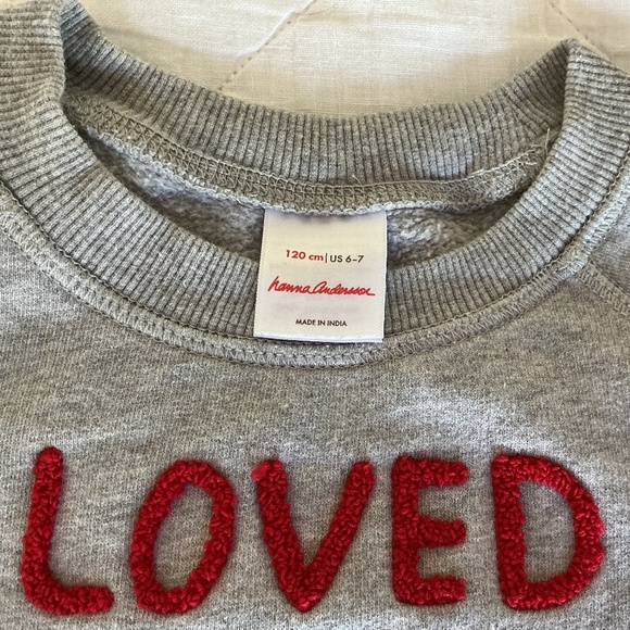 Hanna Andersson kids LOVED sweatshirt US 6-7 - Picture 2 of 2